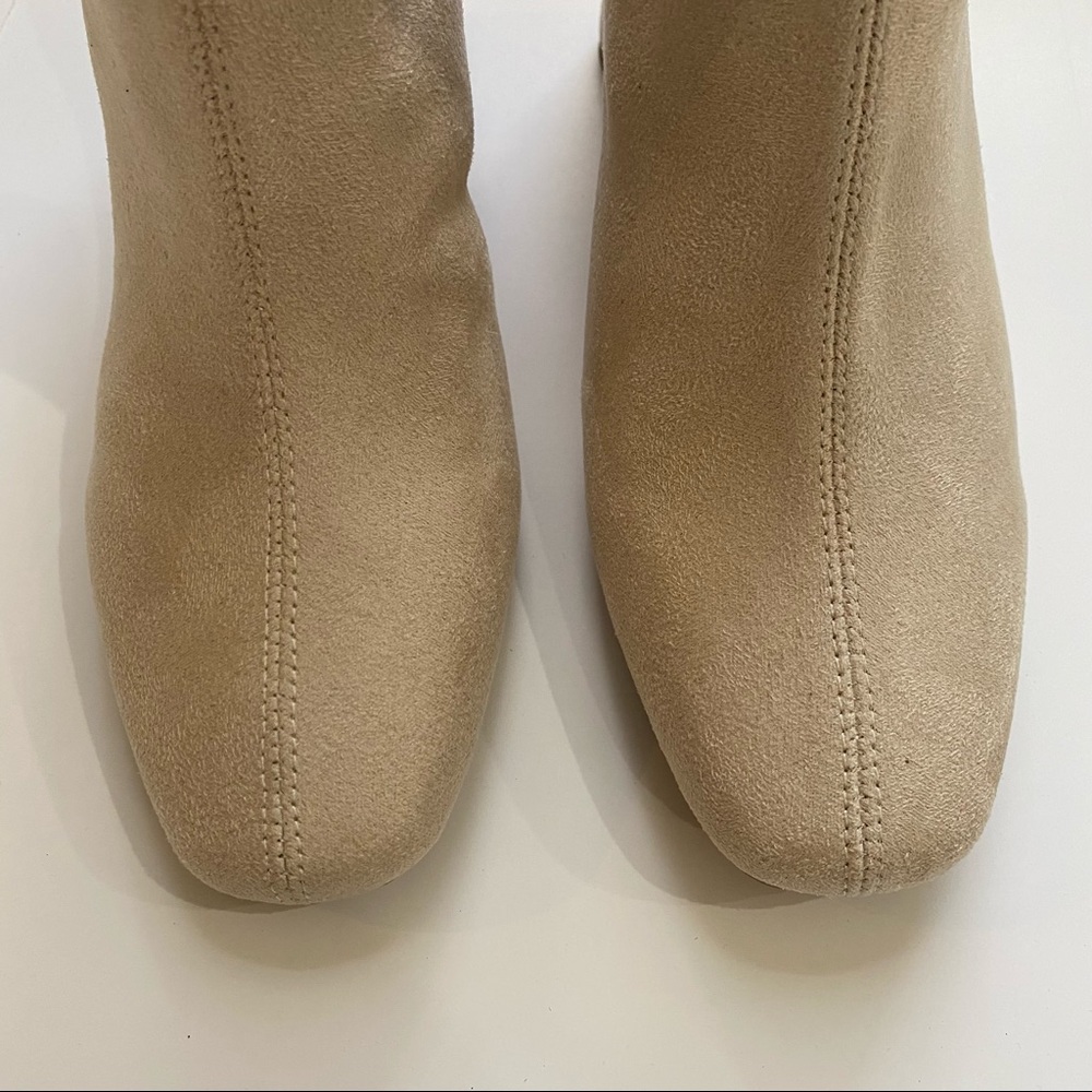 Zylia nude beige faux suede square toe ankle booties block heels NIB - Picture 2 of 7